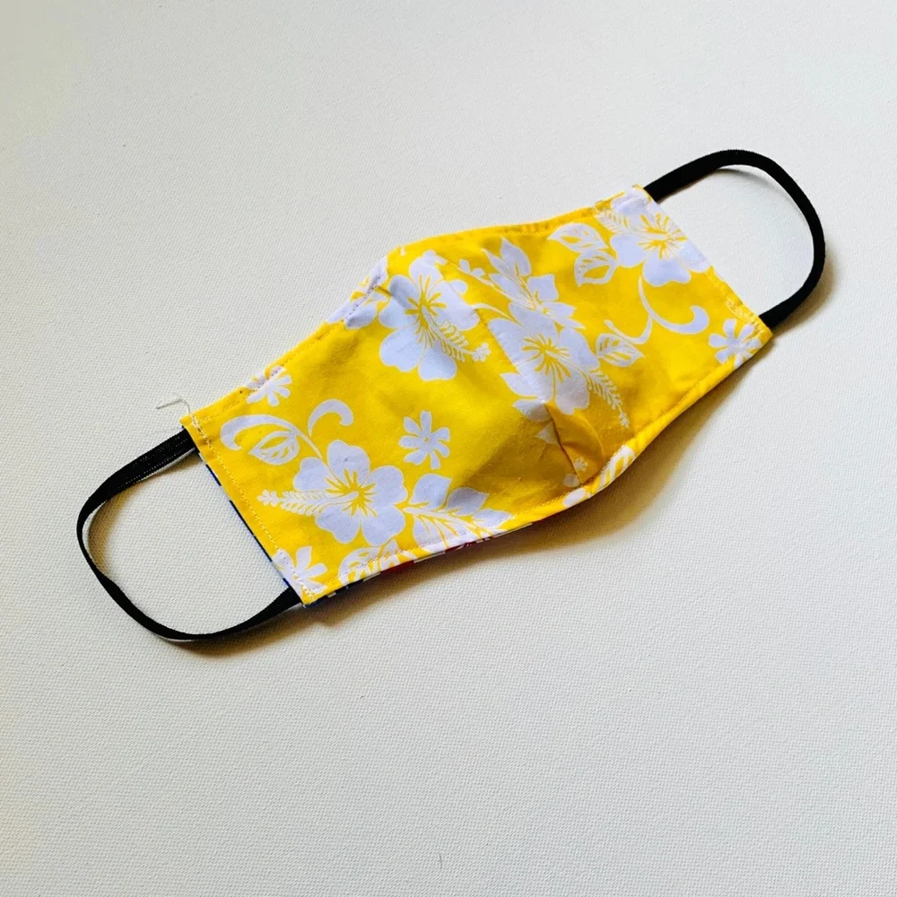 NEW Handmade Hawaiian Hibiscus Print Face Mask in Yellow